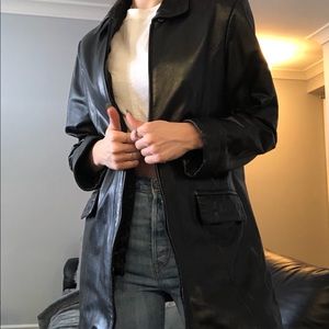 VINTAGE LEATHER JACKET